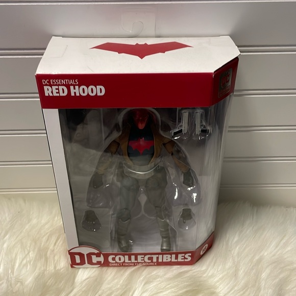 DC Collectibles- Red Hood DC Essentials 7โ Action Figure -NIB - Picture 4 of 13